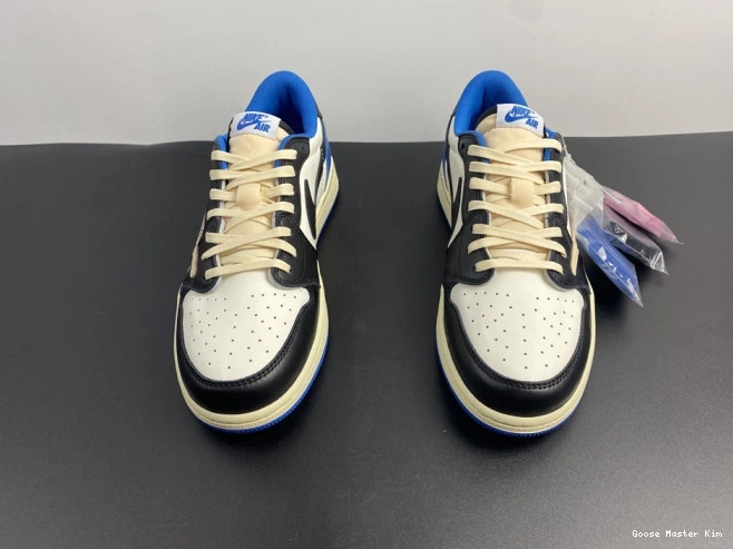 Jordan Fragment x 1 Retro DM7866-140 Scott Design Low Air x Travis 0804